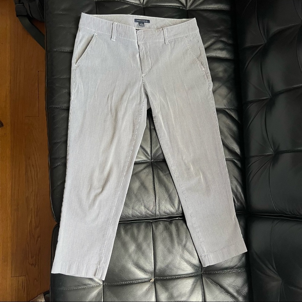 Tommy Hilfiger women pant size 4